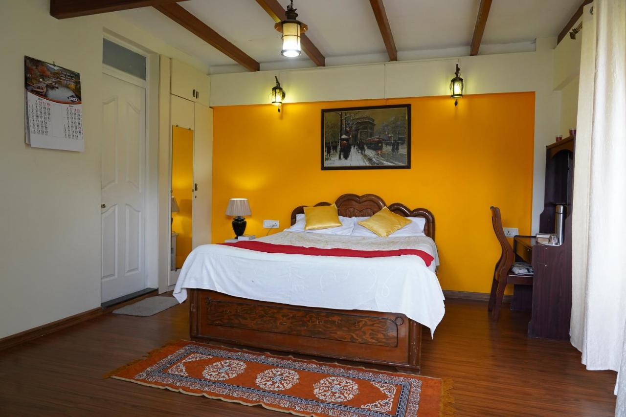 Church Hill Cottage Ooty Eksteriør billede